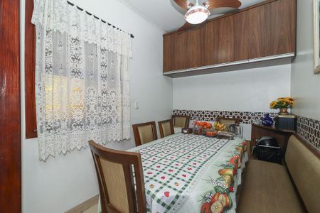 Apartamento à venda com 76m², 2 quartos e sem vagaCozinha