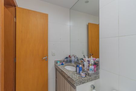 Apartamento à venda com 102m², 3 quartos e 2 vagasBanheiro Suíte