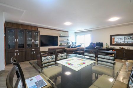 Apartamento à venda com 155m², 3 quartos e 4 vagas Apartamento à venda com 155m², 3 quartos e 4 vagasSala