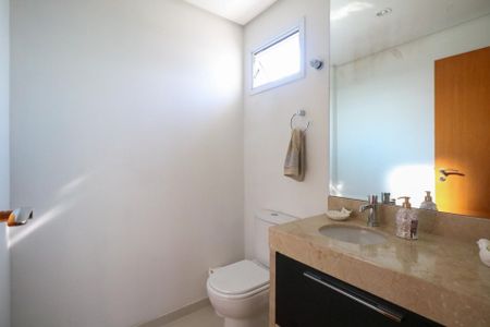 Apartamento à venda com 155m², 3 quartos e 4 vagas Apartamento à venda com 155m², 3 quartos e 4 vagasLavabo