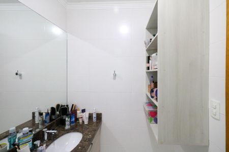 Apartamento à venda com 155m², 3 quartos e 4 vagas Apartamento à venda com 155m², 3 quartos e 4 vagasBanheiro da Suíte 1