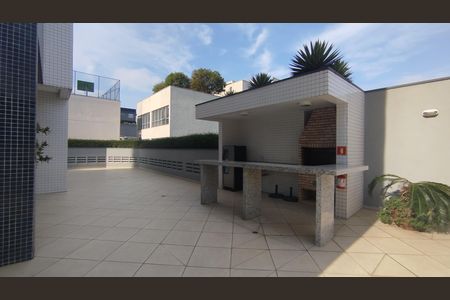 Apartamento à venda com 155m², 3 quartos e 4 vagas Apartamento à venda com 155m², 3 quartos e 4 vagasChurrasqueira