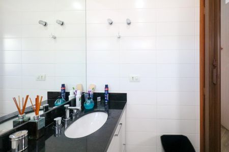 Apartamento à venda com 155m², 3 quartos e 4 vagas Apartamento à venda com 155m², 3 quartos e 4 vagasBanheiro da Suíte 3