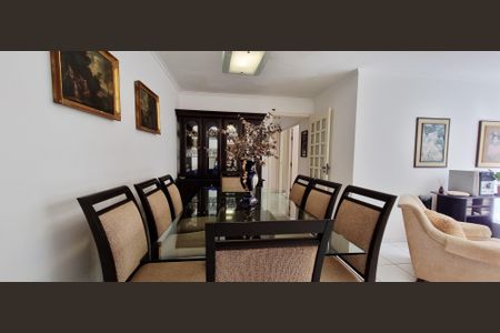 Apartamento à venda com 90m², 3 quartos e 1 vaga Apartamento à venda com 90m², 3 quartos e 1 vagaSala de Jantar