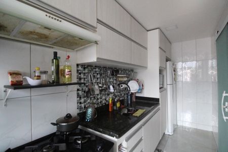 Apartamento à venda com 57m², 2 quartos e 2 vagasCozinha