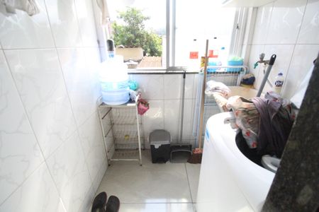 Apartamento à venda com 57m², 2 quartos e 2 vagasÁrea de serviço