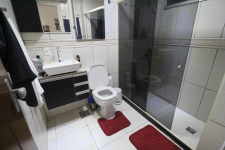 Apartamento à venda com 57m², 2 quartos e 2 vagasBanheiro