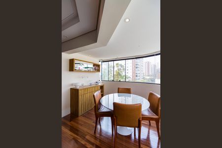 Sacada de apartamento à venda com 3 quartos, 117m² em Vila Andrade, São Paulo