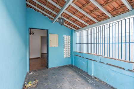Casa à venda com 175m², 2 quartos e 2 vagasQuintal