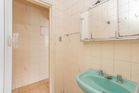 Casa à venda com 175m², 2 quartos e 2 vagasBanheiro