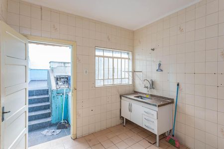 Casa à venda com 175m², 2 quartos e 2 vagasCozinha