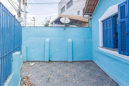 Casa à venda com 175m², 2 quartos e 2 vagasQuintal