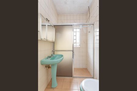 Casa à venda com 175m², 2 quartos e 2 vagasBanheiro