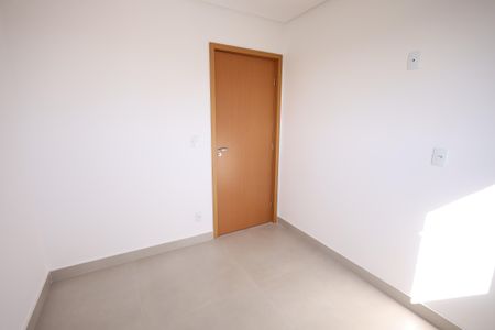 Apartamento para alugar com 74m², 3 quartos e 2 vagasQuarto 1
