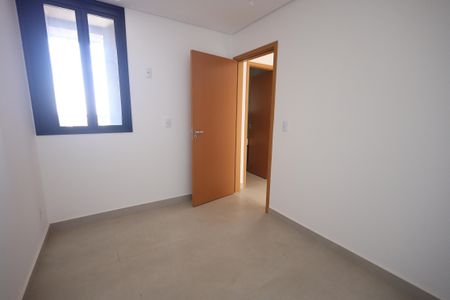 Apartamento para alugar com 74m², 3 quartos e 2 vagasQuarto 2