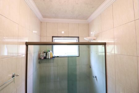 Casa à venda com 232m², 3 quartos e 3 vagasBanheiro da Suíte 