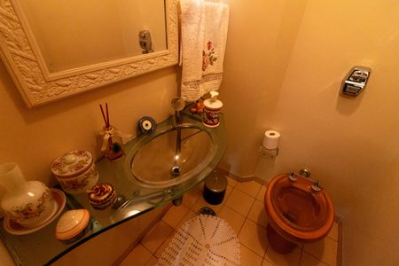 Apartamento para alugar com 146m², 3 quartos e 3 vagas Apartamento para alugar com 146m², 3 quartos e 3 vagasLavabo