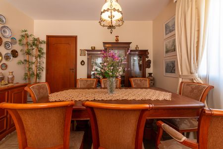 Apartamento para alugar com 146m², 3 quartos e 3 vagas Apartamento para alugar com 146m², 3 quartos e 3 vagasSala de Jantar