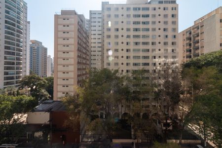 Apartamento para alugar com 146m², 3 quartos e 3 vagas Apartamento para alugar com 146m², 3 quartos e 3 vagasVista do Quarto