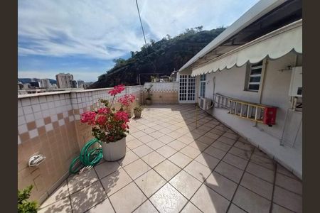 Apartamento à venda com 125m², 6 quartos e 1 vaga