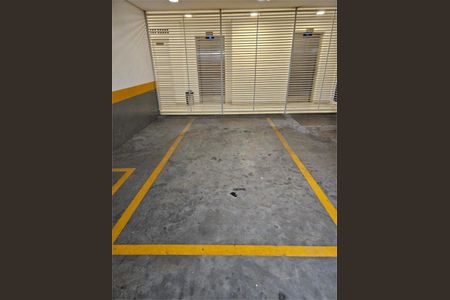 Apartamento à venda com 105m², 2 quartos e 3 vagas