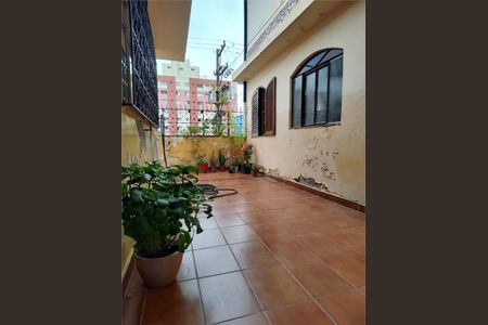 Casa à venda com 260m², 3 quartos e 3 vagas