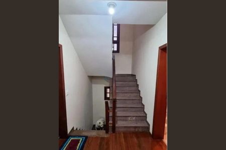 Casa à venda com 271m², 4 quartos e 3 vagas