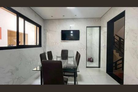Casa à venda com 271m², 4 quartos e 3 vagas