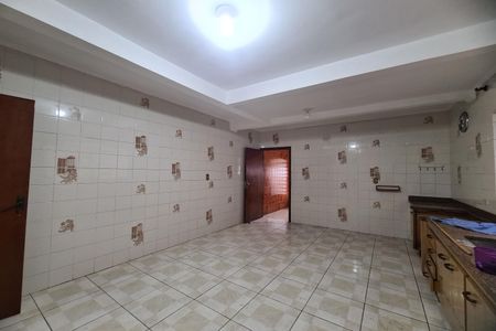 Casa à venda com 232m², 3 quartos e 3 vagasCozinha