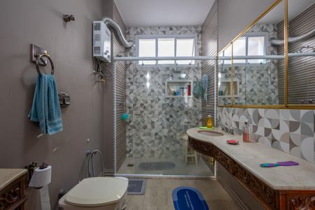 Apartamento à venda com 147m², 4 quartos e 1 vaga Apartamento à venda com 147m², 4 quartos e 1 vagaBanheiro Social