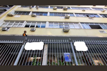 Apartamento à venda com 147m², 4 quartos e 1 vaga Apartamento à venda com 147m², 4 quartos e 1 vagaFachada