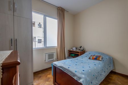 Apartamento à venda com 147m², 4 quartos e 1 vaga Apartamento à venda com 147m², 4 quartos e 1 vagaQuarto 2