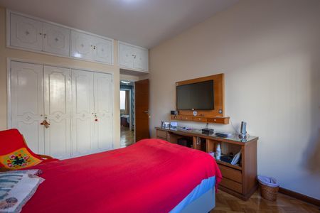 Apartamento à venda com 147m², 4 quartos e 1 vaga Apartamento à venda com 147m², 4 quartos e 1 vagaQuarto 1