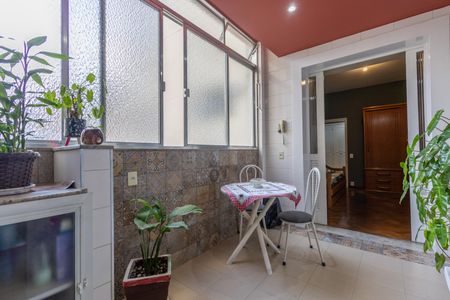 Apartamento à venda com 147m², 4 quartos e 1 vaga Apartamento à venda com 147m², 4 quartos e 1 vagaÁrea de Serviço