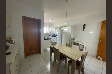Foto 06 de apartamento à venda com 3 quartos, 134m² em Jardim Monte Kemel, São Paulo