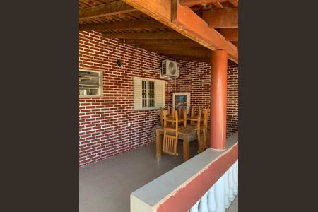 Casa à venda com 126m², 2 quartos e 4 vagas Casa à venda com 126m², 2 quartos e 4 vagasFoto 04