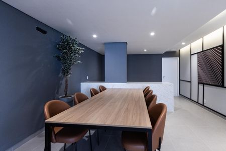 Apartamento à venda com 64m², 2 quartos e 1 vaga Apartamento à venda com 64m², 2 quartos e 1 vagaÁrea comum - Salão de festas