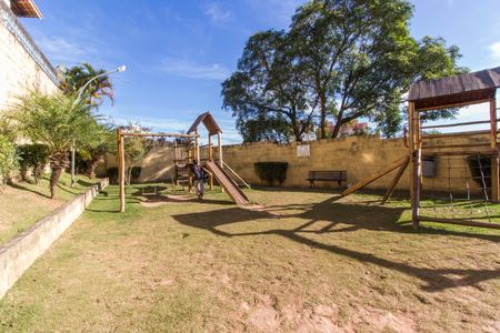 Casa de condomínio à venda com 65m², 2 quartos e 1 vagaÁrea comum