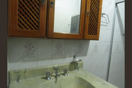 Casa à venda com 130m², 2 quartos e 1 vagaBanheiro Social