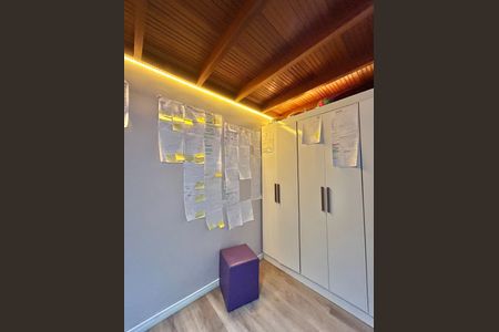 Casa à venda com 84m², 2 quartos e 2 vagas Casa à venda com 84m², 2 quartos e 2 vagasQuarto 1
