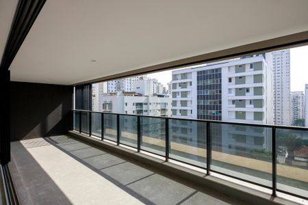 Apartamento à venda com 245m², 4 quartos e 4 vagasVaranda