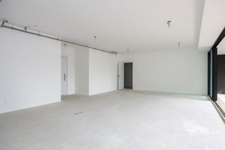 Apartamento à venda com 245m², 4 quartos e 4 vagasSala