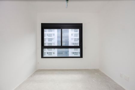 Apartamento à venda com 245m², 4 quartos e 4 vagasSuíte 1