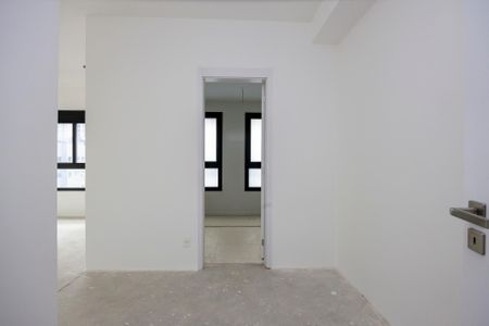 Apartamento à venda com 245m², 4 quartos e 4 vagasSuíte 1