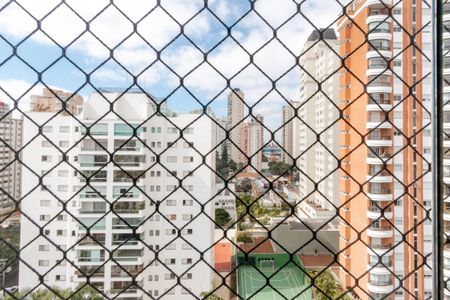 Apartamento à venda com 240m², 3 quartos e 3 vagas Apartamento à venda com 240m², 3 quartos e 3 vagasVista da Varanda da Sala