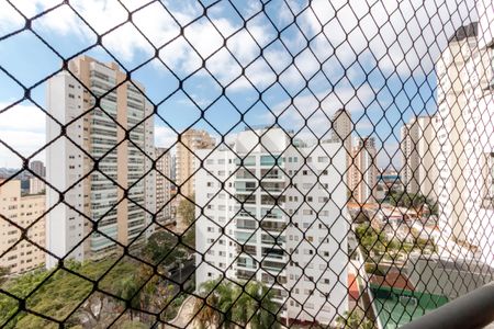 Apartamento à venda com 240m², 3 quartos e 3 vagas Apartamento à venda com 240m², 3 quartos e 3 vagasVaranda da Suíte 3