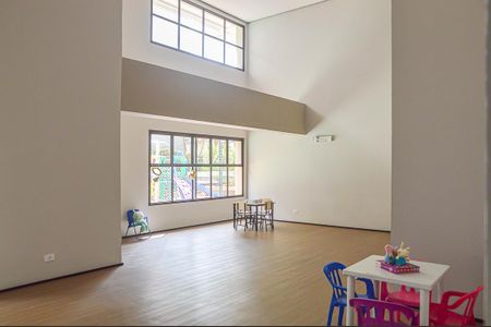 Apartamento à venda com 221m², 4 quartos e 3 vagas Apartamento à venda com 221m², 4 quartos e 3 vagasÁrea comum