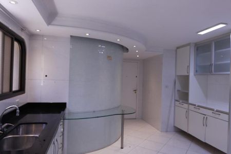 Apartamento à venda com 170m², 4 quartos e 2 vagas Apartamento à venda com 170m², 4 quartos e 2 vagasFoto 11
