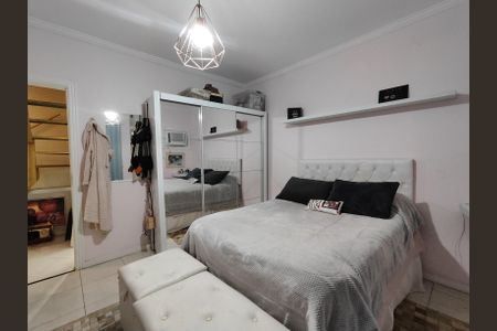 Casa de condomínio à venda com 250m², 5 quartos e 2 vagasQuarto 1