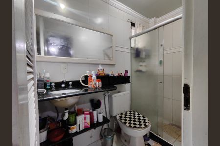 Casa de condomínio à venda com 250m², 5 quartos e 2 vagasBanheiro da Suíte 2